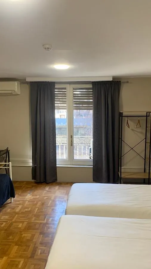 Somnio Hostels Barcelona Espanha