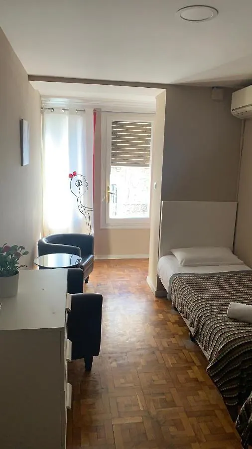 Somnio Hostels Barcelona Guest house