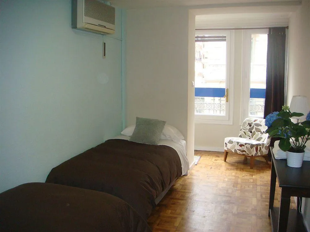 Somnio Hostels Barcelona Spain